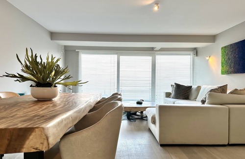 Knokke Apartamento | comfy design apartment with garden and sea view