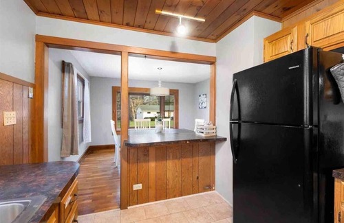 Oneonta Casa | Comfy furnishings, nice yard, peaceful neighborhood
