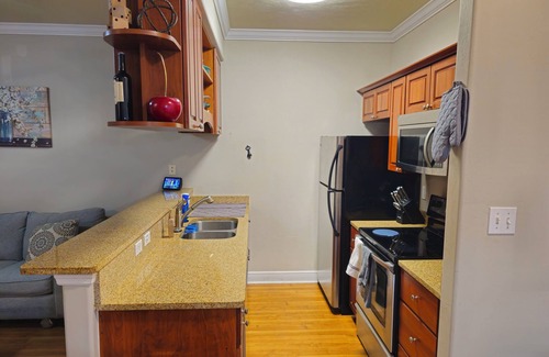 Tallahassee Casa | Comfy Gated Community Townhome