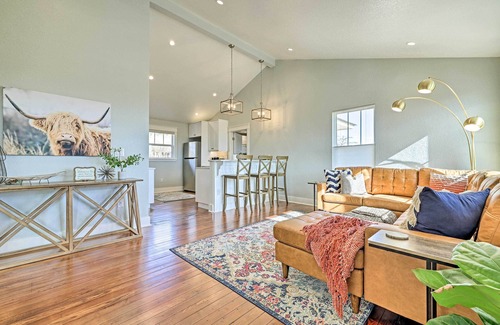Fredericksburg Cabaña | Comfy Hill Country Haven w/ Private Hot Tub!