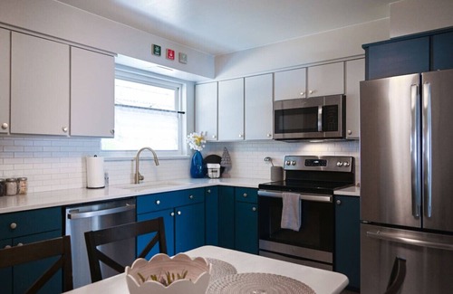 Northglenn Apartamento | Comfy Home-2 Kitchens-15 min to Downtown