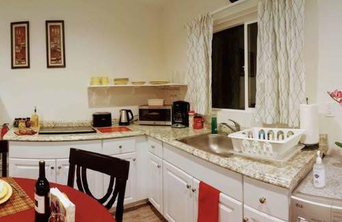 Winnetka Apartamento | Comoda Casita con Picina