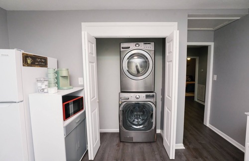 Knoxville Casa | Comfy Knoxville Home Near downtown, Interstate, Wi-Fi, Free local gift cards!