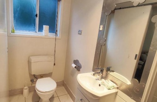 Bruce Casa | Comfy master room in Bruce, ACT