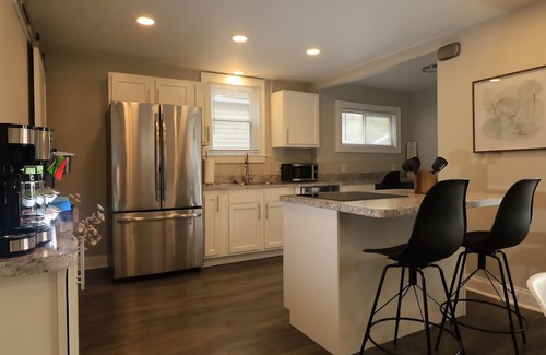 Near East Columbus Casa | Comfy Oasis 2b/2b Private Home