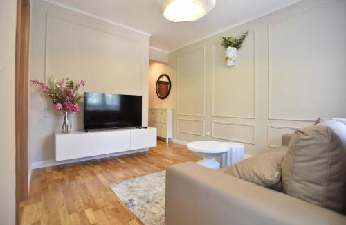 Lazi Apartamento | Comfy one-bdr apartment Sara