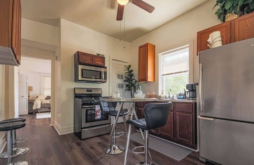 Forest Park Apartamento | Comfy One Bed Apartment in Forest Park