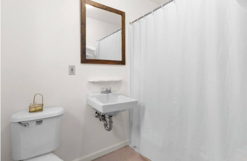 East Springfield Casa | Comfy & Pet Friendly Stay Near Cooperstown