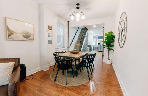 Lancaster Casa | Comfy renovated townhome - heart of Downtown Lancaster