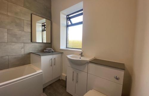 Buxton Casa | Comfy stone built house in the peak district