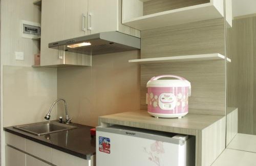Hegarmanah Apartamento | Comfy Studio Apartment near UNPAD Taman Melati Jatinangor By Travelio
