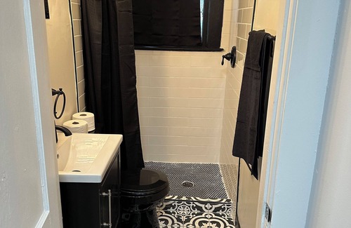Mobile Apartamento | Comfy Studio Apartment on a Budget in welcoming Mobile