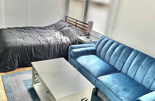 Mobile Apartamento | Comfy Studio Apartment on a Budget in welcoming Mobile