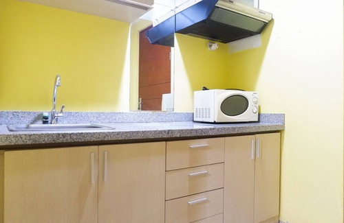 Siwalankerto Apartamento | Comfy Studio at High Point Serviced Apartment