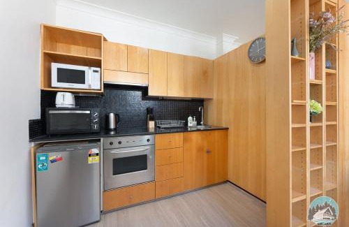 Chippendale Apartamento | Comfy Studio Close to Central, USYD & UTS