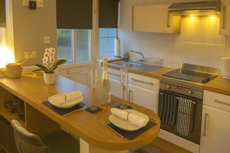 Stoke Bruerne Apartamento | Comfy Studio in Canal Country