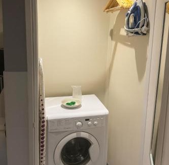 Stoke Bruerne Apartamento | Comfy Studio in Canal Country