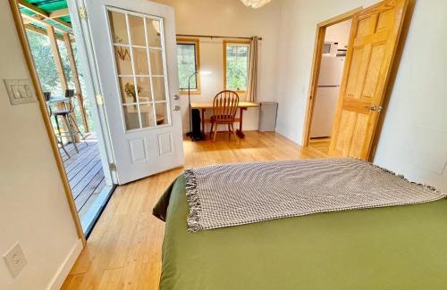 Lagunitas-Forest Knolls Casa | Comfy Studio near Trails & Beaches