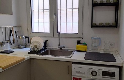 El Ejido Apartamento | Comfy Stylish Stay in Malaga