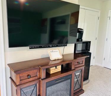 Rossville Casa | Comfy Suite, Steps to Food & Fun and Pool