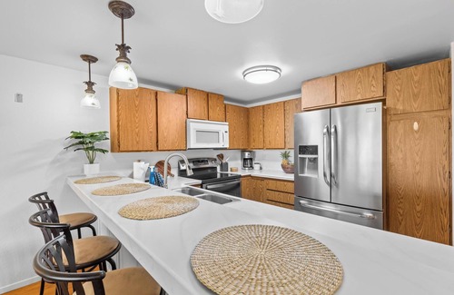 Waikoloa Condominio | Comfy Tropical Oasis in Waikoloa Village – BBQs, Heated Pools & Golf Course