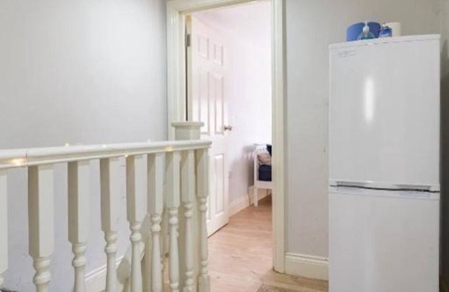 East Ham Apartamento | comfystay-london : Double Room