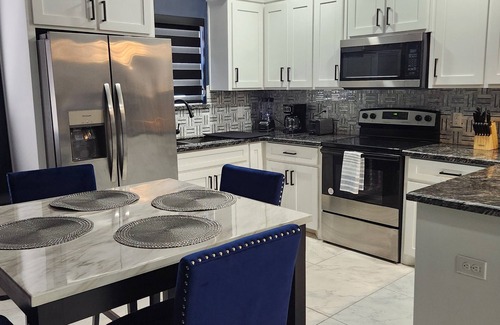 San Juan Apartamento | Comic Blue Apartment Close To Shops