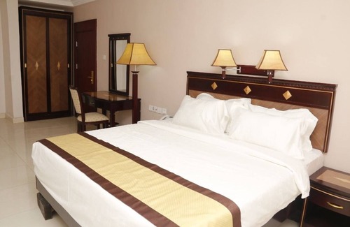 Wuse 2 Hotel | Commordore Hotel