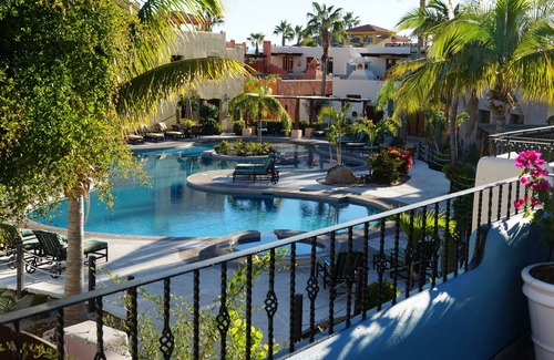 Nopolo Villa | Community Pool, 1/2 Block from beach, 1/2 block from Golf Course