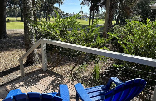 West Beach Cabaña | Vista del campo de golf Greenslake Cottage acceso a la piscina comunitaria, se admiten perros