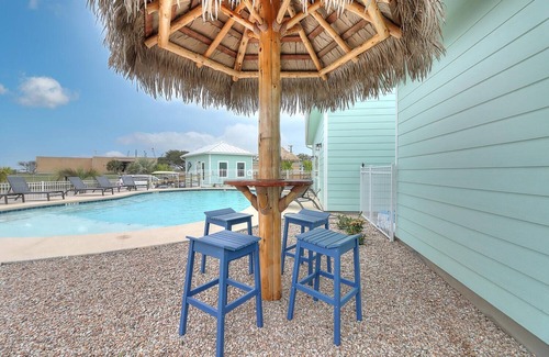 Port Aransas Alquiler De RV | Community Pool, In Town, Dog Park, Fishing, Wifi, Laundry Room, Walking Paths
