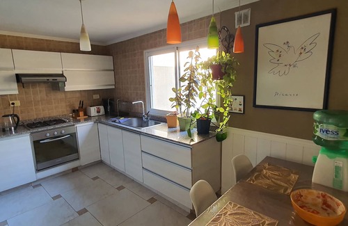 Comuna 10 Casa | COMO EN CASA en Buenos Aires -Planta Alta- Casa Ideal Familias y Grupos