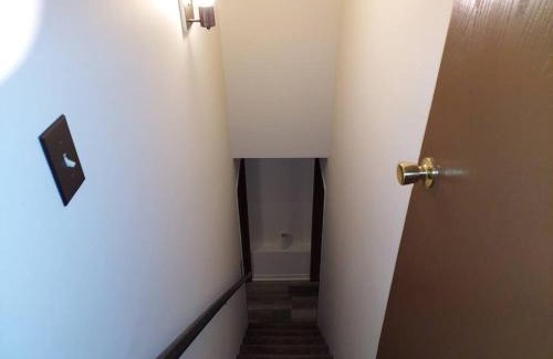 Columbia Casa | ~Como's Finest ~A Home Away From Home ~Sleeps 10 ~
