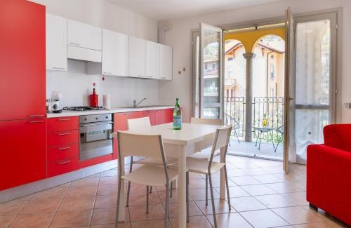 San Pellegrino Terme Apartamento | Como Suite Love Escape near QC Terme