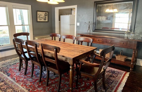 Glen Rose Cabaña | Compass Cottage in Historic Glen Rose