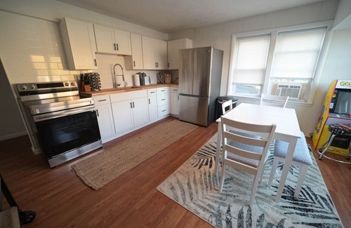 Durhamville Condominio | Compass Rose | Historic Oneida Lakefront Condo 4