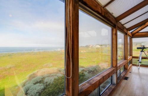 Sea Ranch Casa | Compass Rose