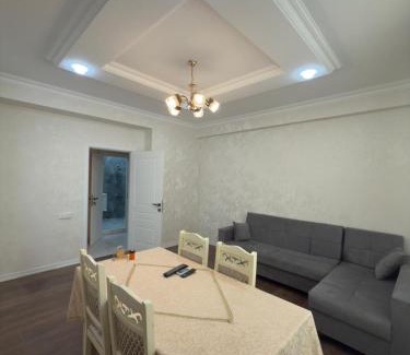 Azerbaijan Apartamento | Compassrose
