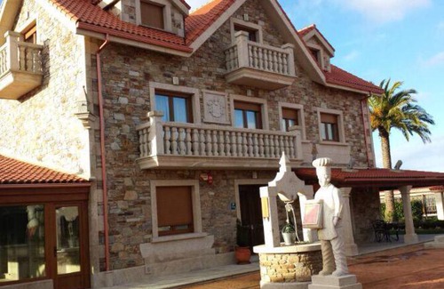 Malpica de Bergantinos Hotel | COMPLEJO ALDEOLA