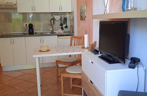 Sauzal Apartamento | Apartamento completo en un jardin tropical con vista al mar
