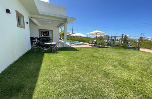Prado Casa | COMPLETE HOUSE w/ 5 Suites Pool 1 Min from the Beach