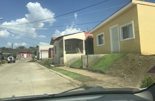 Managua Casa | Casa independiente completa, cerca del aeropuerto , carretera vieja a Tipitapa.