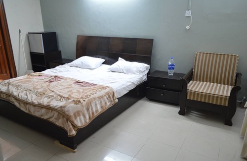 Islamabad Casa | Complete upper floor with central heating system/AC