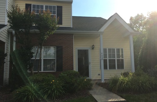 Greensboro Casa | Completamente listo para tus aventuras en Greensboro