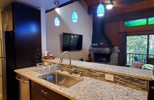 Kings Beach Condominio | Totalmente remodelado, todo junto acogedor.