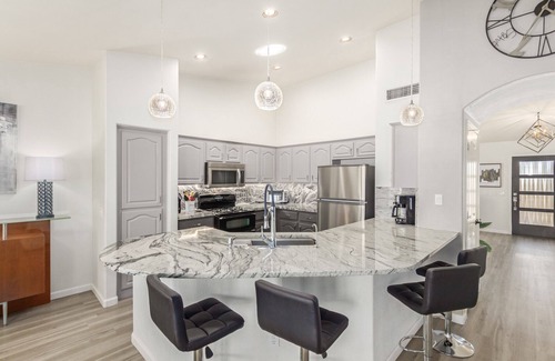 Cottonwood Casa | Completely remodeled home in a great retirement community!