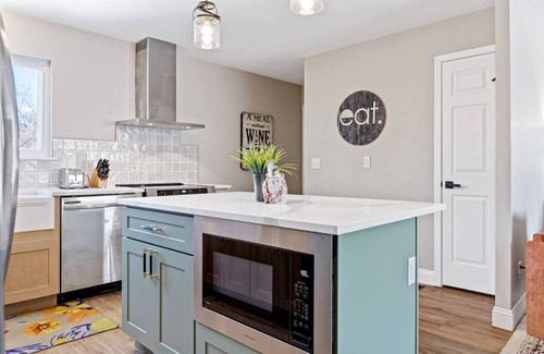 Weldon Spring Heights Apartamento | Completely Renovated Home in St. Charles, Missouri