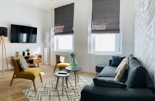 Tourcoing Casa | Bourgeois house completely renovated in the city center