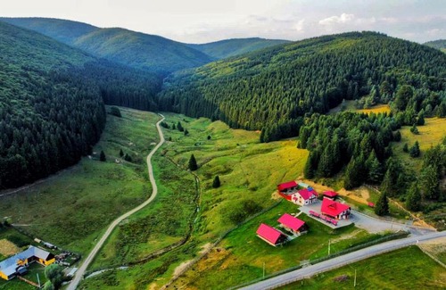 Valea Mare Casa | Complex Turistic Lughet