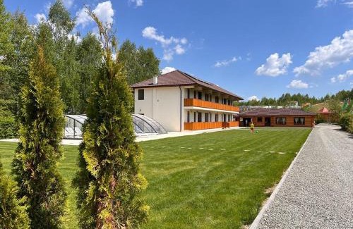 Avrig Chalet De Esquí | Complexul Rustic